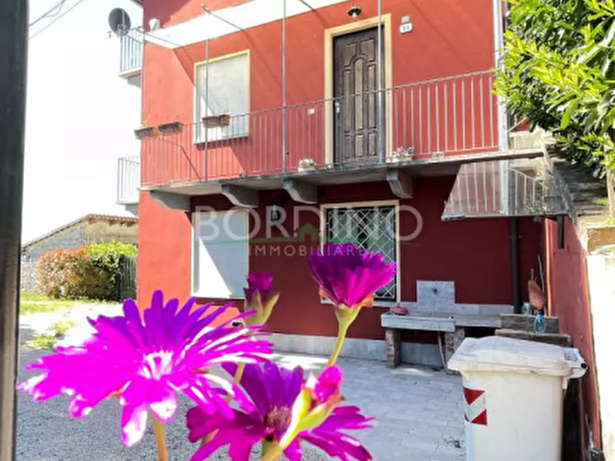 Immagine 4 di Casa indipendente in vendita  in Via Vincenzo Troia snc a Magliano Alfieri