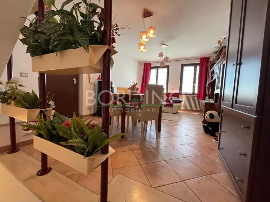 Immagine 12 di Casa indipendente in vendita  in Via Vincenzo Troia snc a Magliano Alfieri