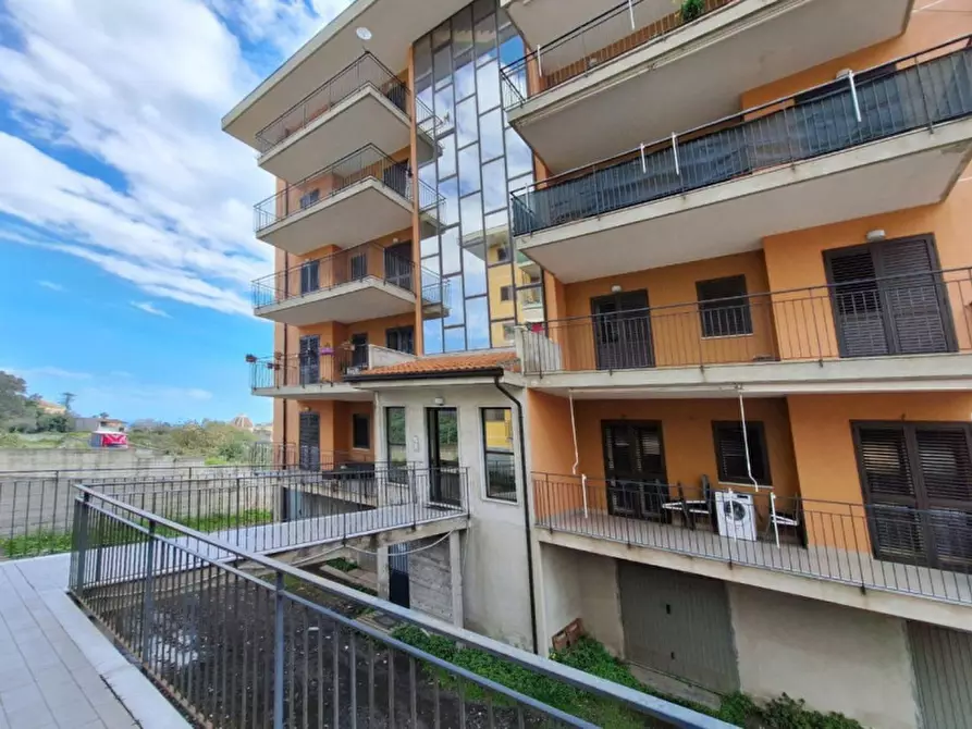 Immagine 7 di Appartamento in vendita  in Via Degli Argentieri Acesi, 18, 95024 Acireale CT, Italia a Acireale