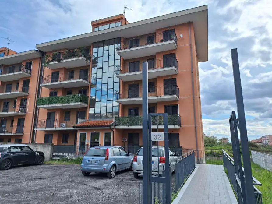 Immagine 6 di Appartamento in vendita  in Via Degli Argentieri Acesi, 32, 95024 Acireale CT, Italia a Acireale