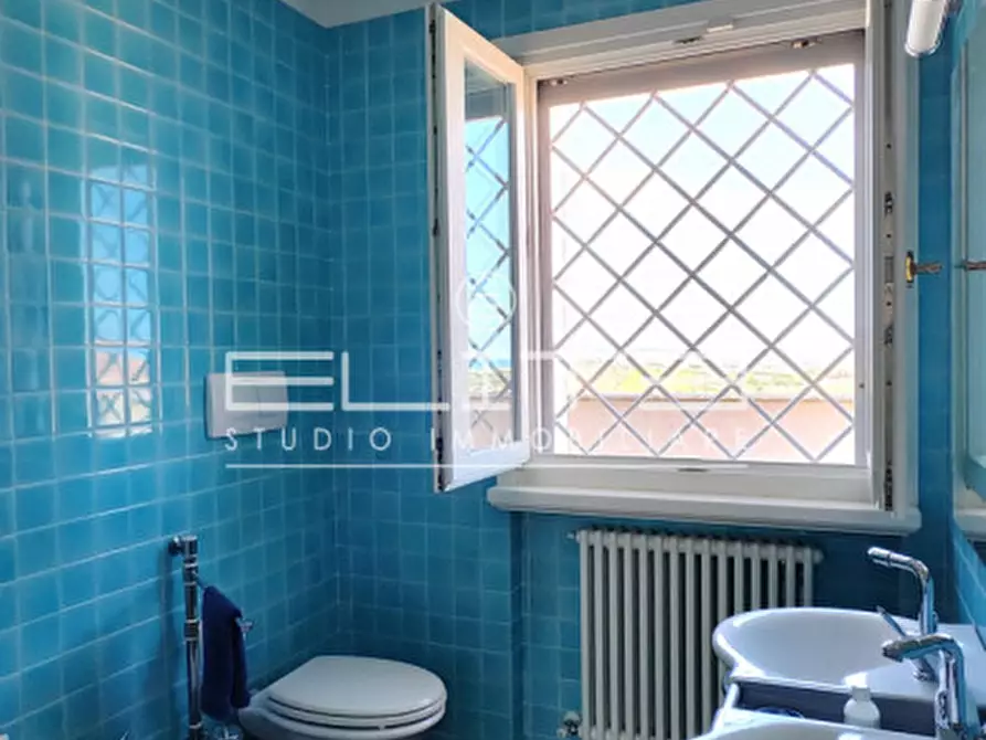 Immagine 24 di Villa in vendita  a Porto Recanati