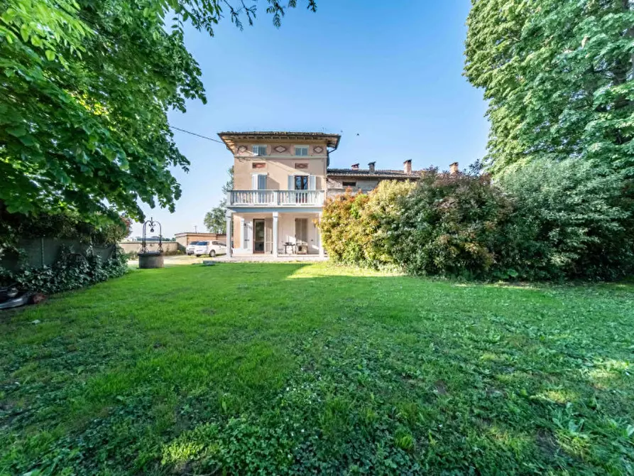 Immagine 2 di Villa in vendita  in Frazione Casalfoschino n.24 a Sissa Trecasali