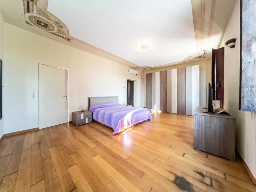 Immagine 10 di Villa in vendita  in Frazione Casalfoschino n.24 a Sissa Trecasali