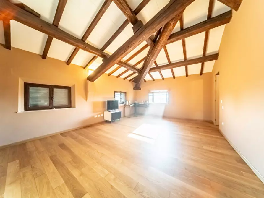 Immagine 16 di Villa in vendita  in Frazione Casalfoschino n.24 a Sissa Trecasali