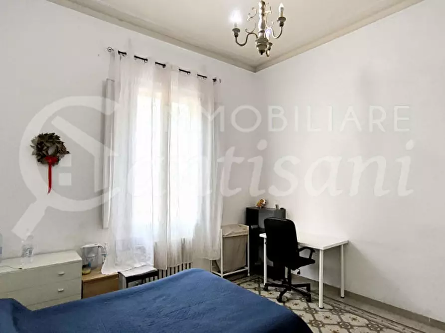 Immagine 17 di Camera in affitto  in Via Gaspero Barbera a Firenze
