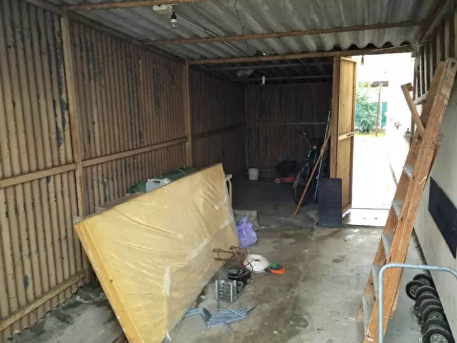 Immagine 18 di Casa indipendente in vendita  a Padova