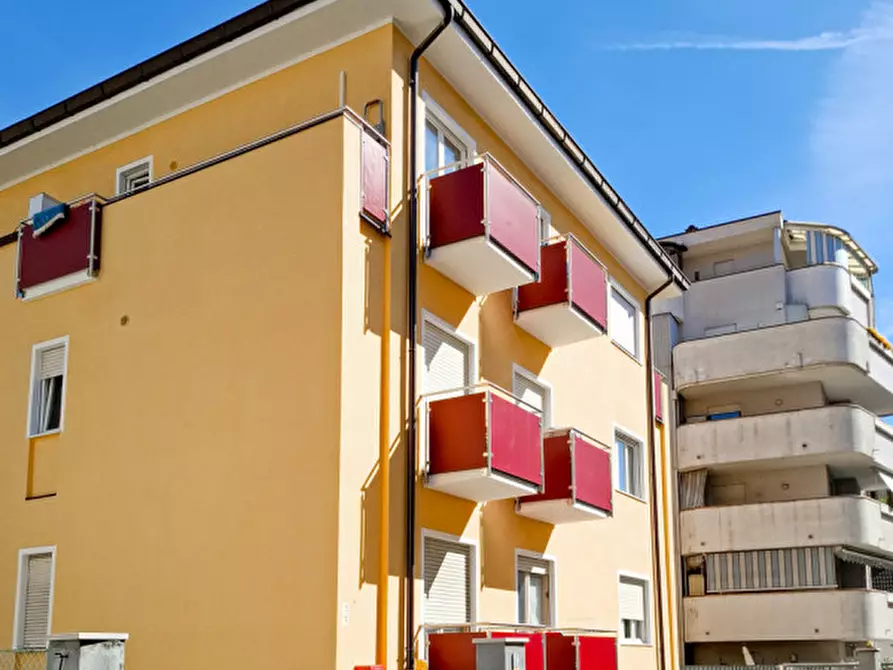 Immagine 5 di Appartamento in vendita  in via T. Taramelli a Bolzano