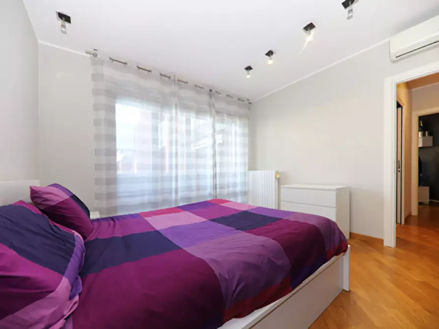 Immagine 14 di Appartamento in vendita  in Via Desio a Bovisio-Masciago