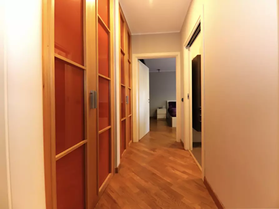 Immagine 18 di Appartamento in vendita  in Via Desio a Bovisio-Masciago