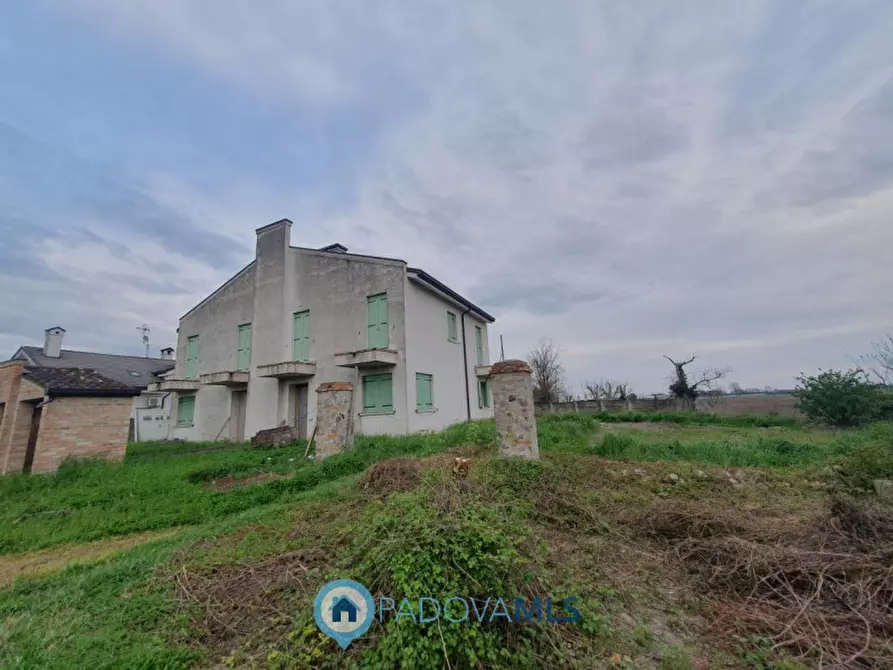 Immagine 2 di Casa bifamiliare in vendita  in Via Valchiesa a Pozzonovo