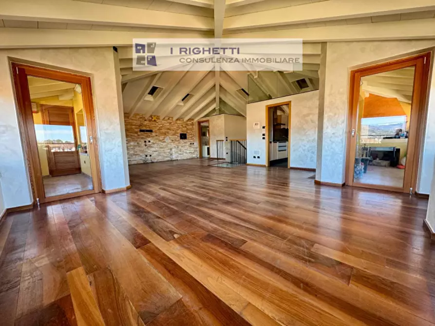 Immagine 3 di Attico in vendita  in Via Puglie a Verona