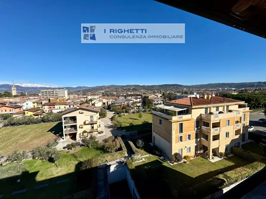 Immagine 8 di Attico in vendita  in Via Puglie a Verona