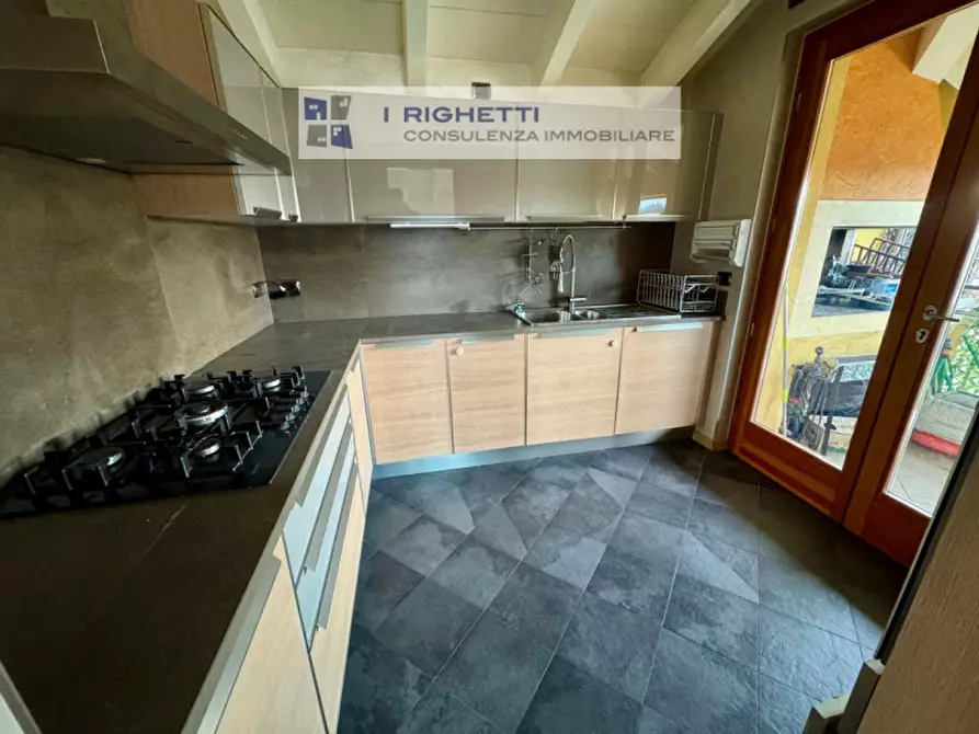 Immagine 12 di Attico in vendita  in Via Puglie a Verona