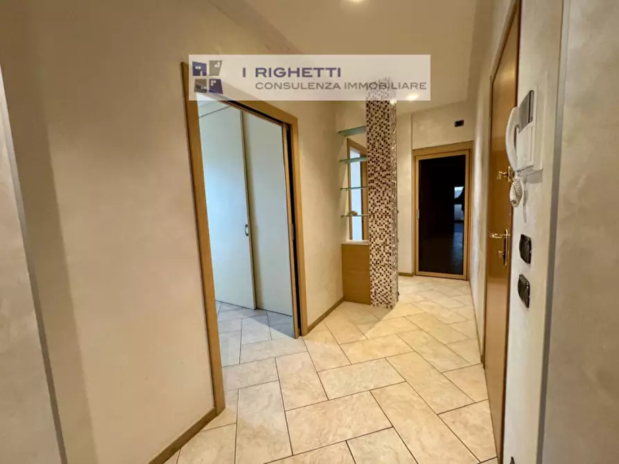 Immagine 19 di Attico in vendita  in Via Puglie a Verona