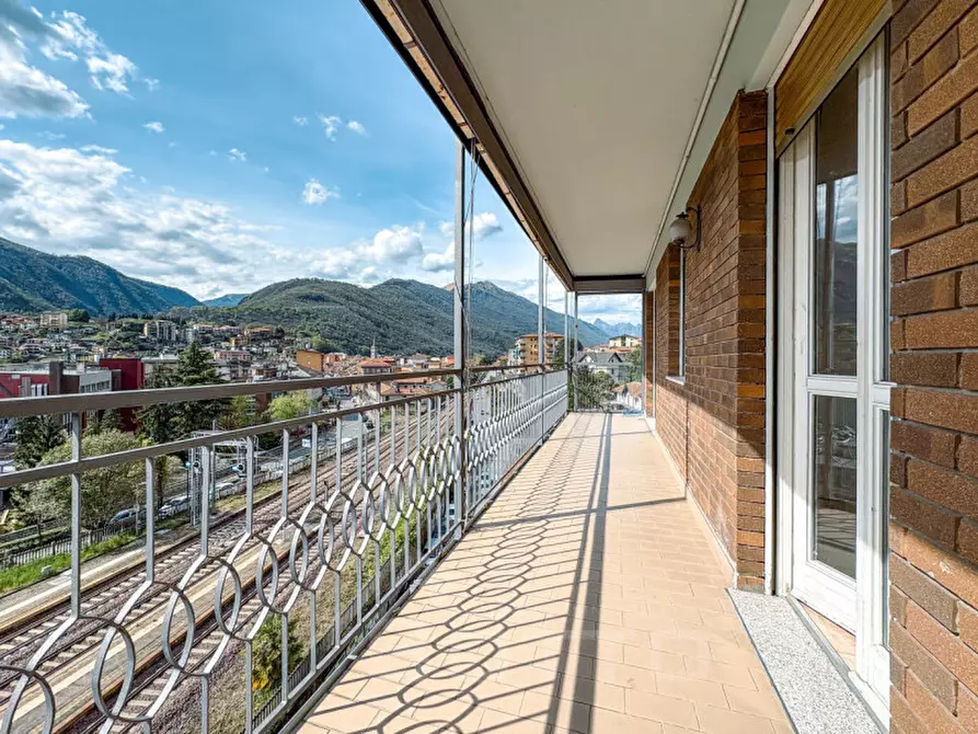 Immagine 9 di Appartamento in vendita  in Via Repubblica 15 a Omegna