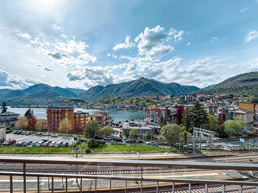 Immagine 11 di Appartamento in vendita  in Via Repubblica 15 a Omegna