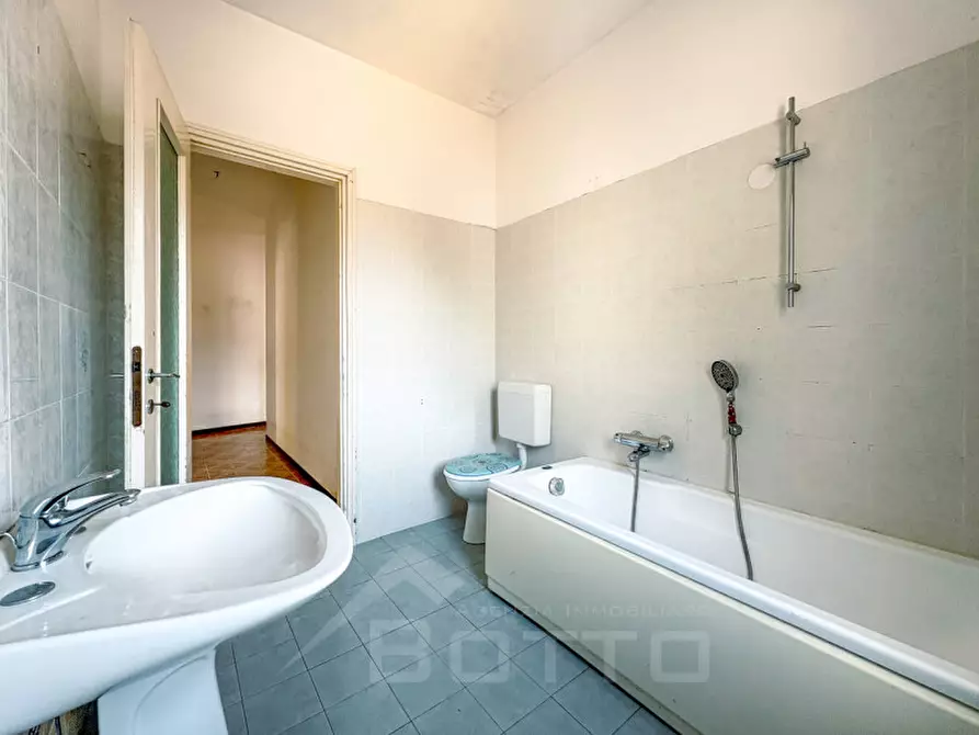 Immagine 24 di Appartamento in vendita  in Via Repubblica 15 a Omegna