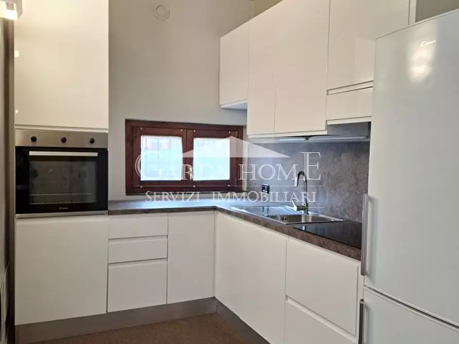 Immagine 10 di Appartamento in vendita  in Via Villa del Sole a Desenzano Del Garda