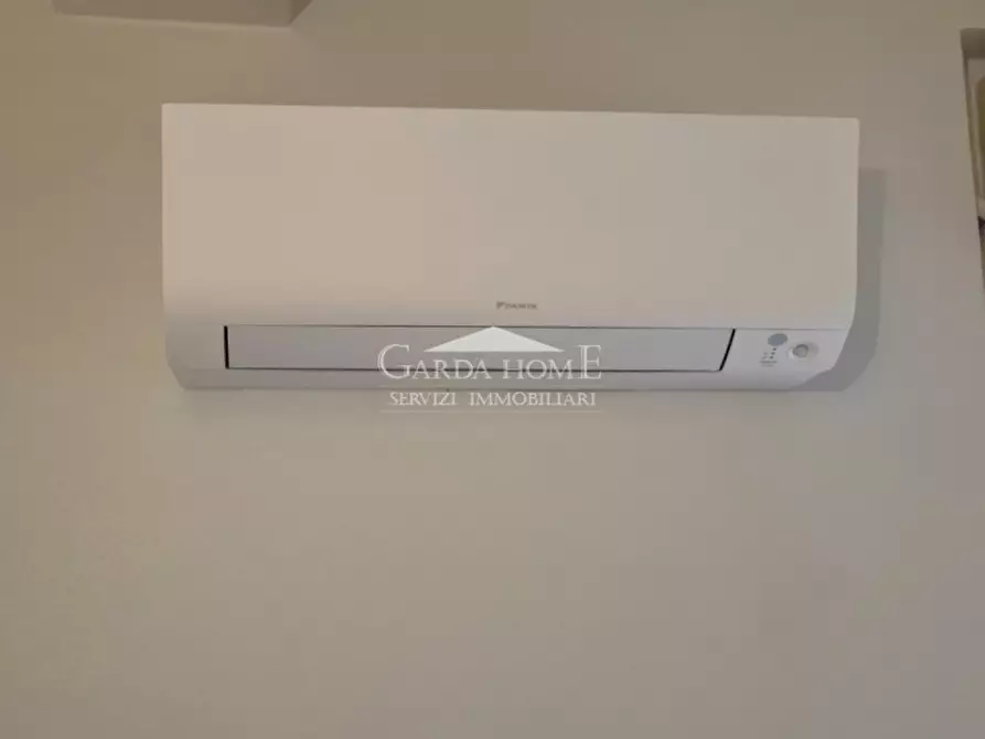 Immagine 17 di Appartamento in vendita  in Via Villa del Sole a Desenzano Del Garda