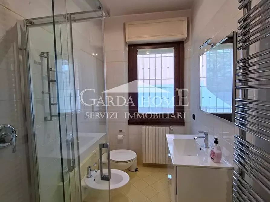 Immagine 20 di Appartamento in vendita  in Via Villa del Sole a Desenzano Del Garda