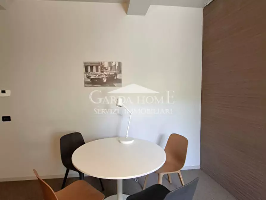 Immagine 32 di Appartamento in vendita  in Via Villa del Sole a Desenzano Del Garda