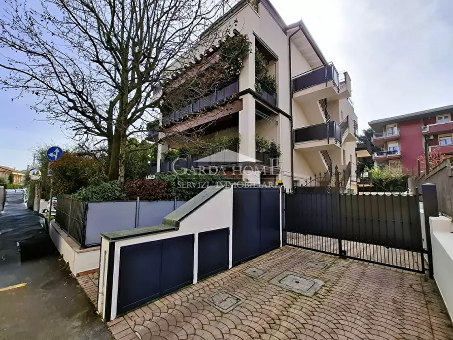 Immagine 41 di Appartamento in vendita  in Via Villa del Sole a Desenzano Del Garda