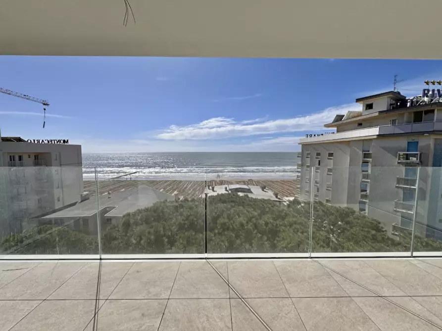 Immagine 1 di Appartamento in vendita  a Jesolo