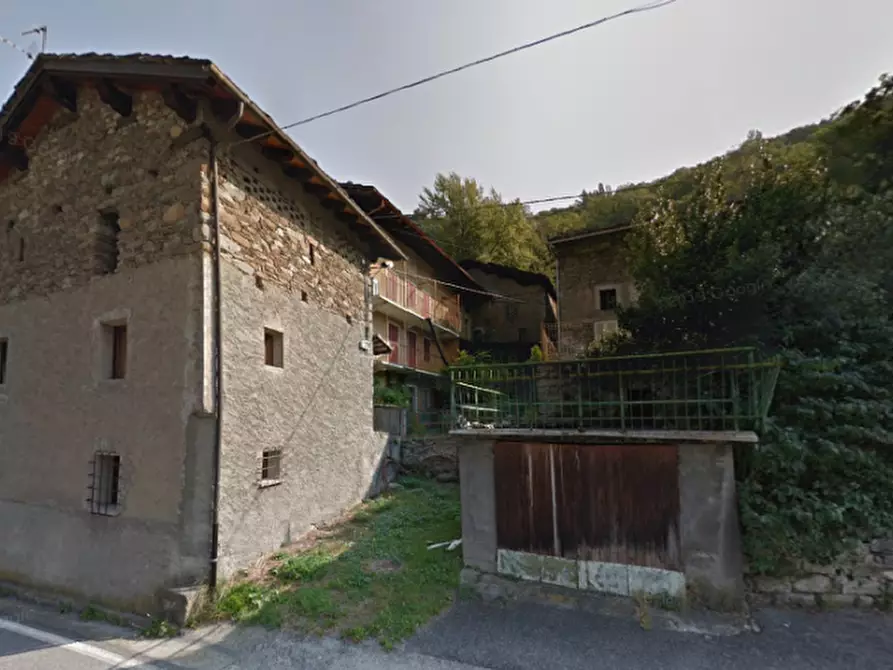 Immagine 2 di Casa indipendente in vendita  in frazione Plangerp 2 a Montjovet