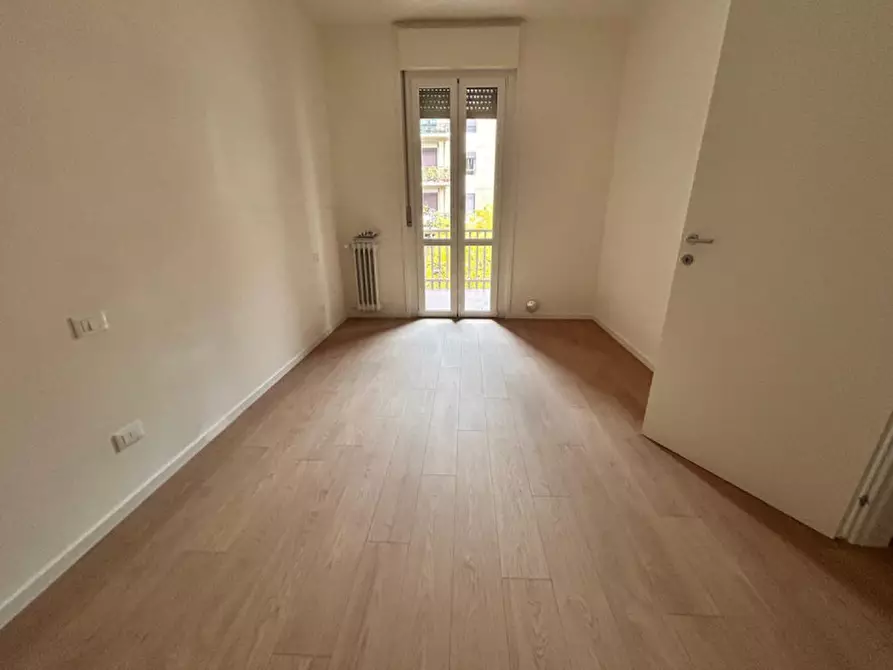 Immagine 3 di Appartamento in vendita  in Viale Giuseppe Mazzini a Vicenza