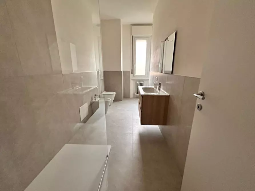 Immagine 7 di Appartamento in vendita  in Viale Giuseppe Mazzini a Vicenza