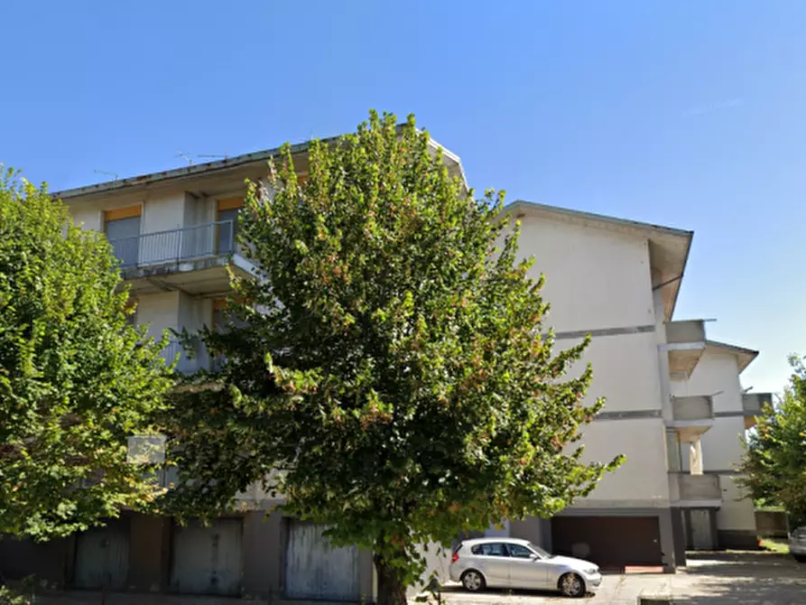 Immagine 2 di Appartamento in vendita  in VIA MASCAGNI 3/6 a Cologna Veneta