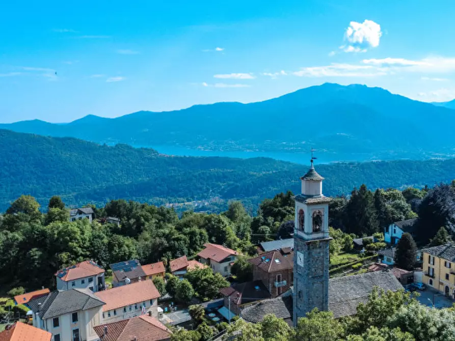 Immagine 4 di Terreno in vendita  in Via della Resistenza a Miazzina