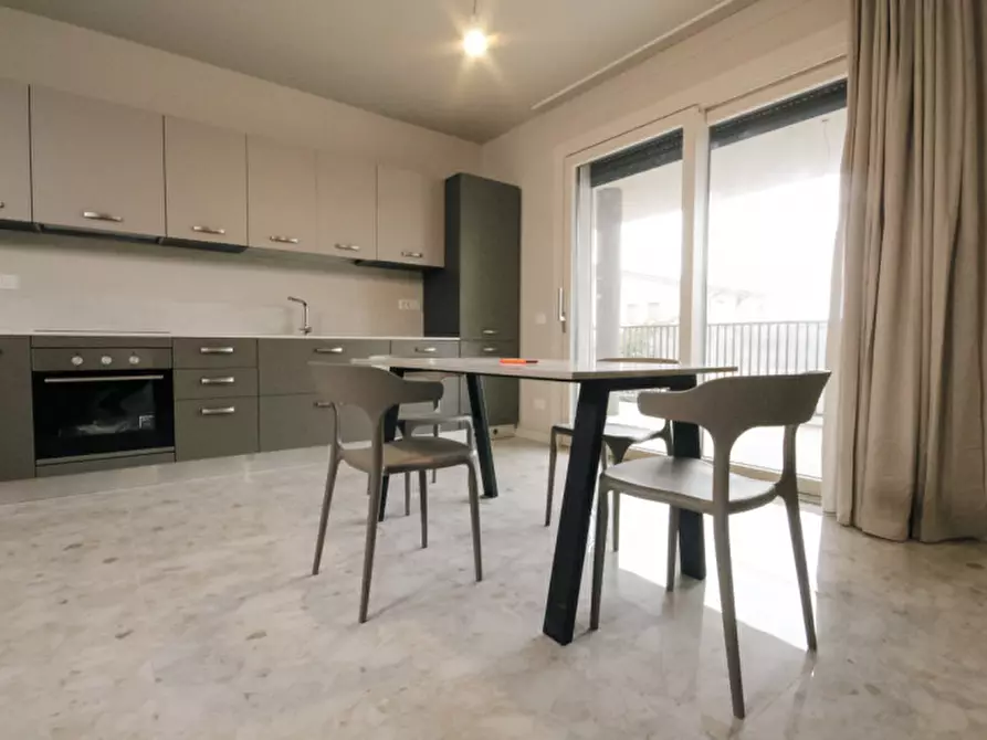 Immagine 2 di Appartamento in affitto  in vicolo casara a Lazise