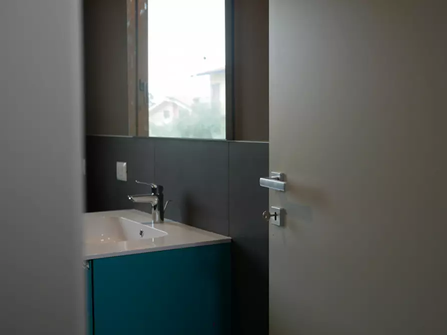 Immagine 15 di Appartamento in affitto  in vicolo casara a Lazise