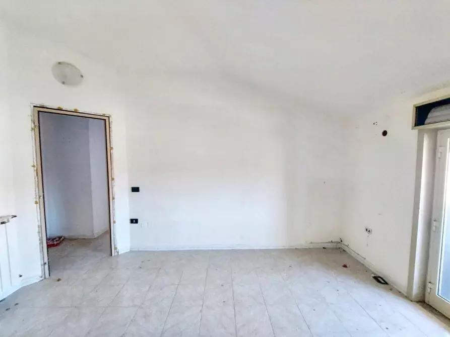 Immagine 12 di Appartamento in vendita  in Via Garigliano, N. 14 a Macerata Campania