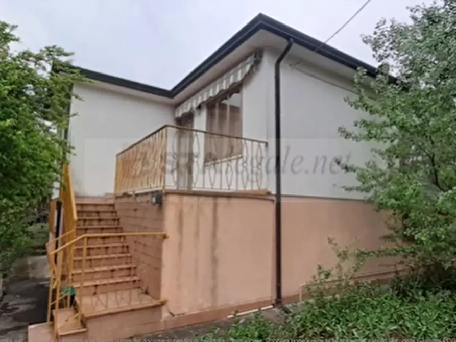 Immagine 2 di Villa in vendita  in VIA GRAMSCI 368 a Canaro