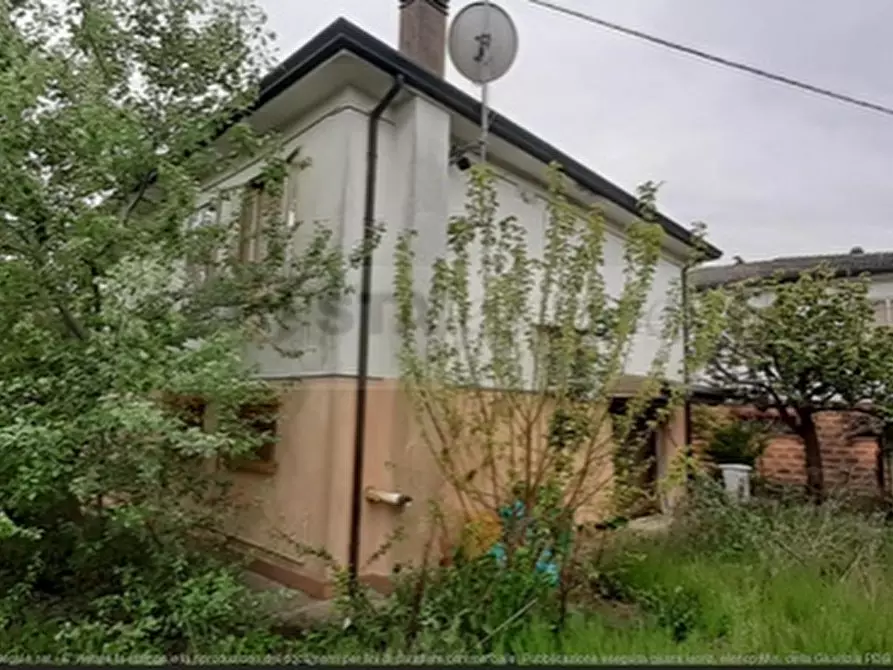 Immagine 3 di Villa in vendita  in VIA GRAMSCI 368 a Canaro