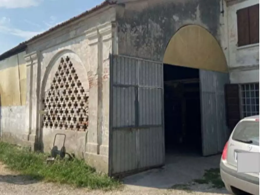 Immagine 2 di Casa indipendente in vendita  in VIA VOLTO 3 a Borgo Mantovano