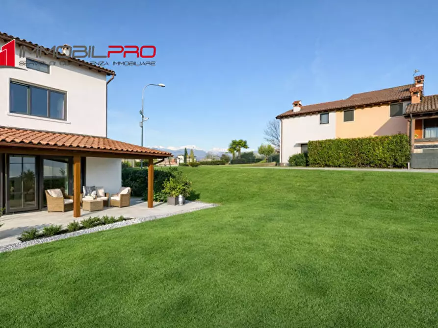 Immagine 1 di Villetta a schiera in vendita  in Contrà Roenga, 3 a Malo