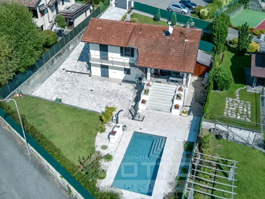 Immagine 32 di Casa indipendente in vendita  in Località Poggio Luneglio, 37 a Pettenasco