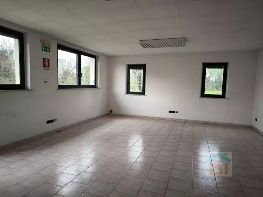 Immagine 4 di Capannone industriale in vendita  in Via I Maggio a Palmanova