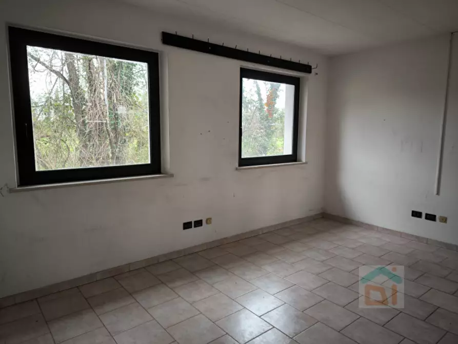 Immagine 8 di Capannone industriale in vendita  in Via I Maggio a Palmanova