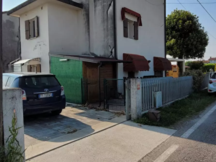 Immagine 4 di Villetta a schiera in vendita  in Via campana, 54 a Mareno Di Piave