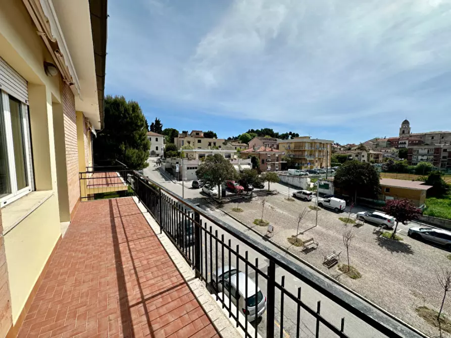 Immagine 6 di Appartamento in vendita  in Via Dante 4 a Sirolo