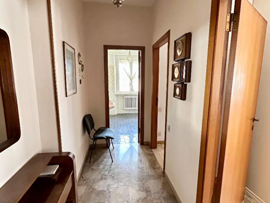 Immagine 11 di Appartamento in vendita  in Via Dante 4 a Sirolo