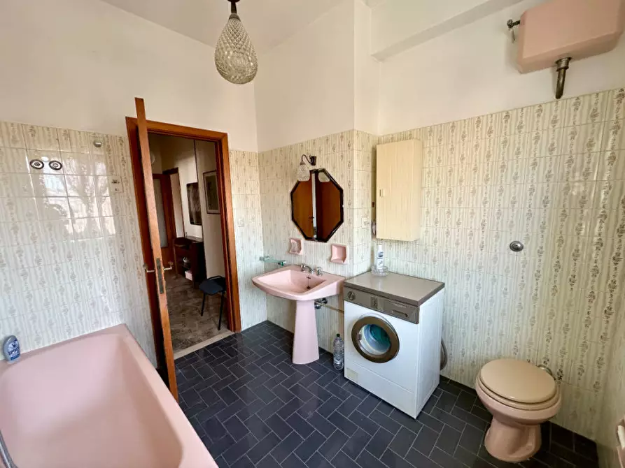 Immagine 21 di Appartamento in vendita  in Via Dante 4 a Sirolo