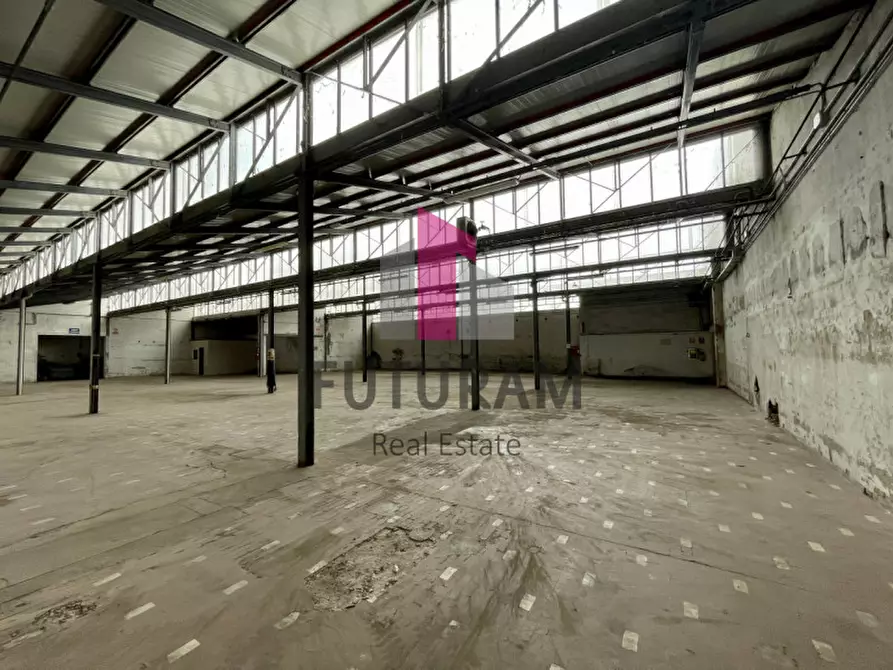 Immagine 14 di Capannone industriale in affitto  a Bovolenta