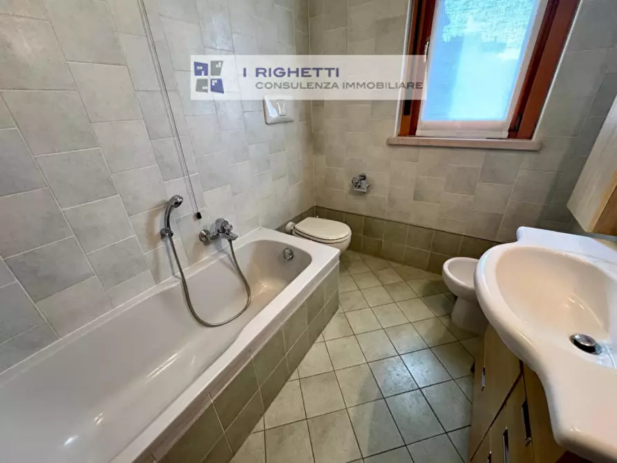 Immagine 12 di Appartamento in vendita  in Via Puglie a Verona