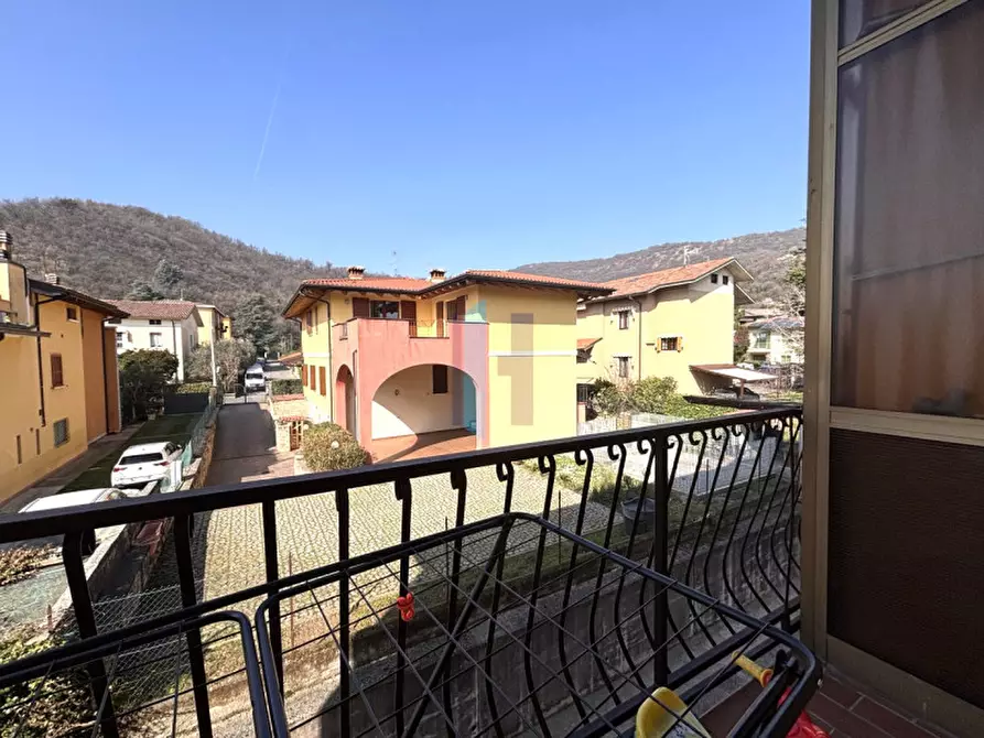 Immagine 4 di Appartamento in vendita  in Via Francesco Salodini a Brescia