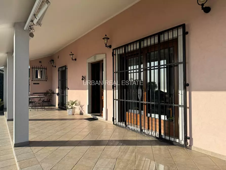 Immagine 10 di Villa in vendita  in Contovello 607 a Trieste